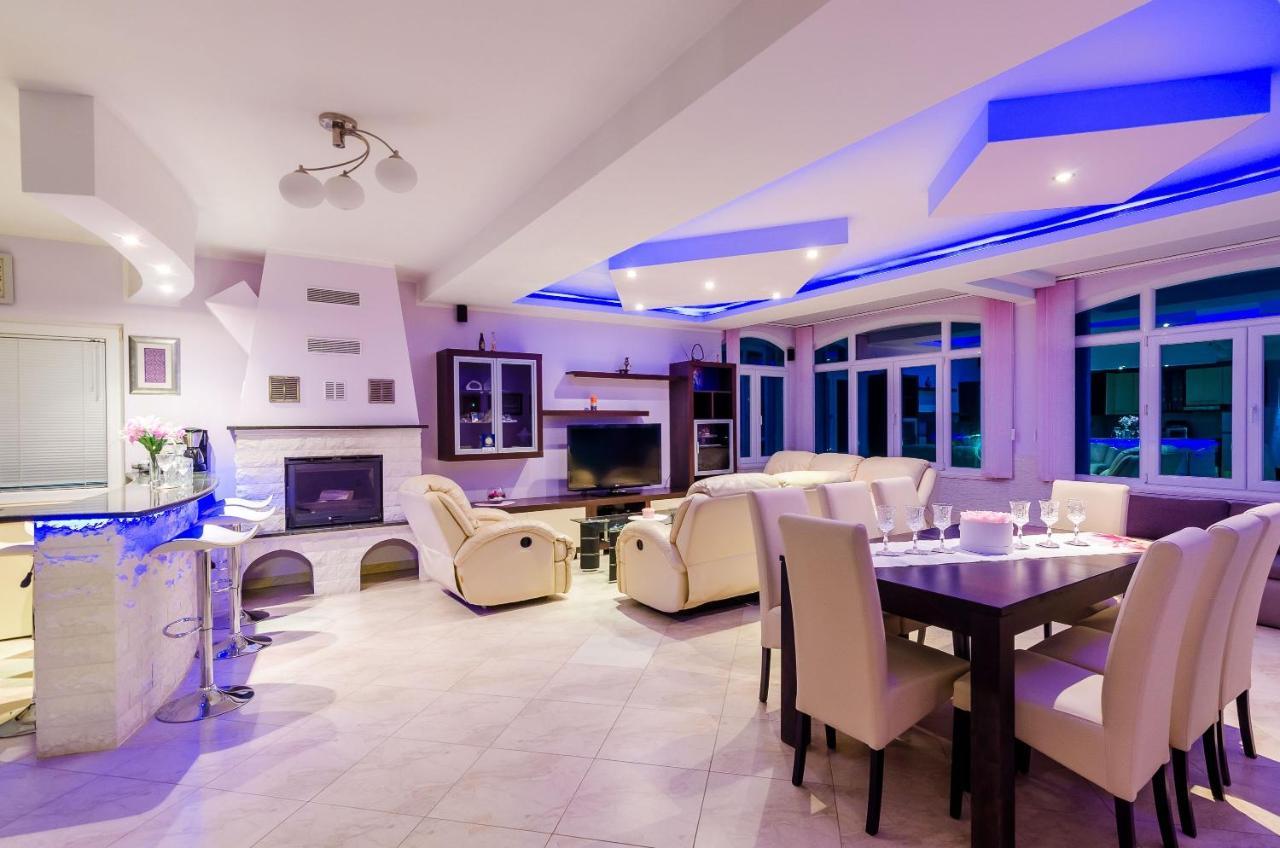 Villa Mateo With Private Pool Gruda Ruang foto